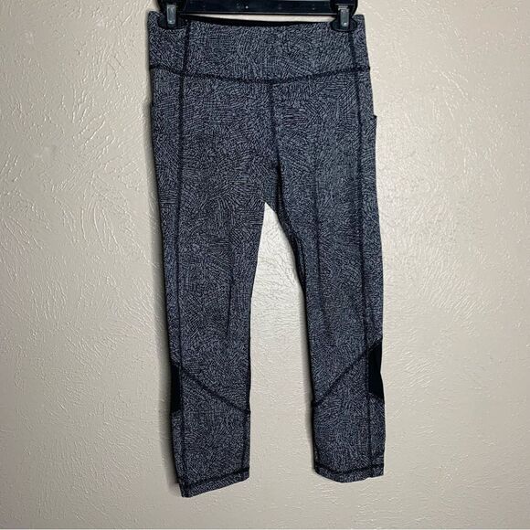 Lululemon Pace Rival crops line up white black - Picture 3 of 10